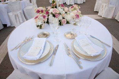 Bir tablo bir Resepsiyon için ayarla