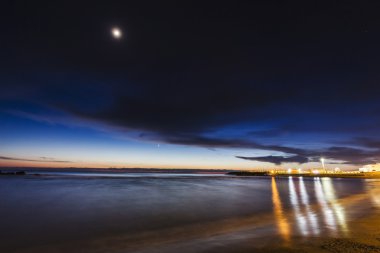 Gün batımı denizde İtalya