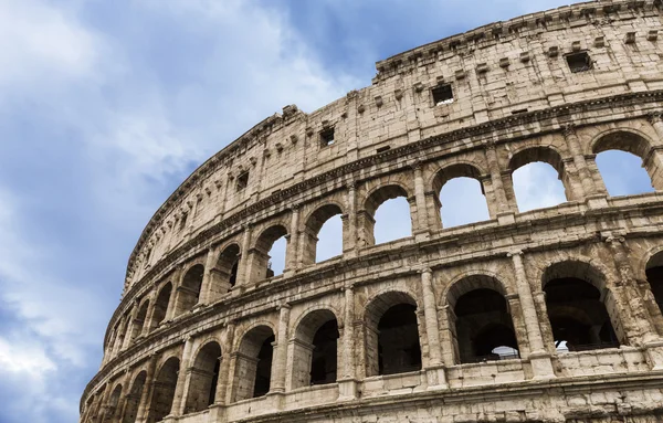 Colosseum in rome, italie — Photo