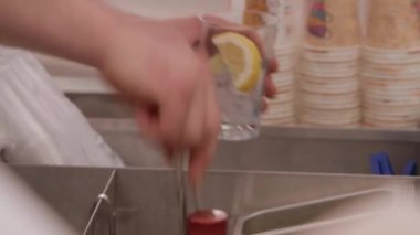 Barmen soğuk içecek aşçılar