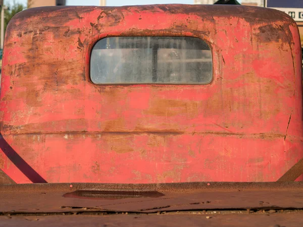 Camion rouge vintage — Photo