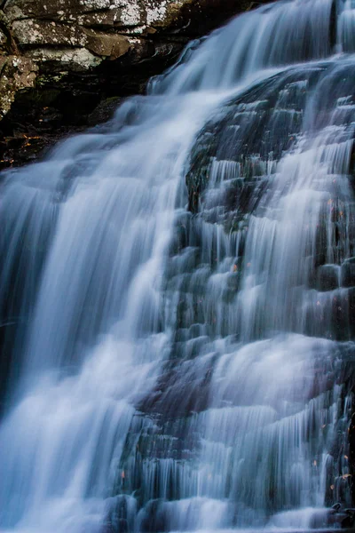 Hukot vodopádu Catskill — Stock fotografie