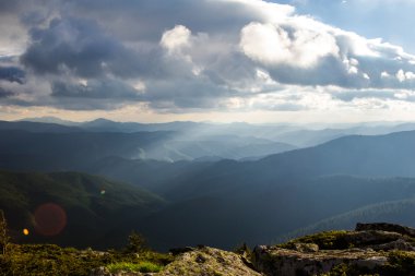 Karpat Dağları Haziran
