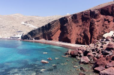 Kırmızı dağ ve Blue Lagoon