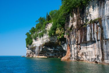 Kayalar Ulusal Lakeshore, Michigan, resimde, doğal kayalıklarla bize