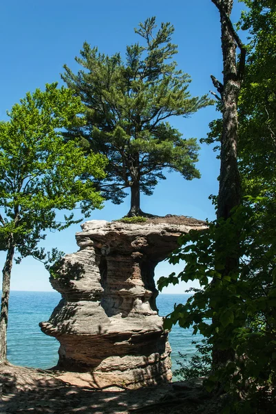 Cappella Rock, nella foto Rock nazionale Lake Shore, Michigan, Stati Uniti — Foto Stock