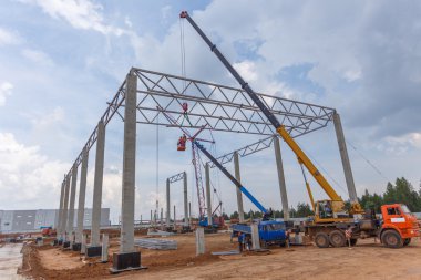 bina inşaat. İnşaat vinç.