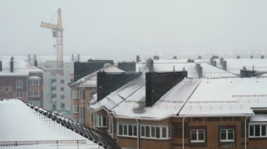 Çok katlı konut ev. Kar fırtınası