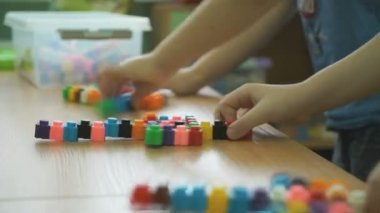 Çocuk fikri bir anaokulunda oyun