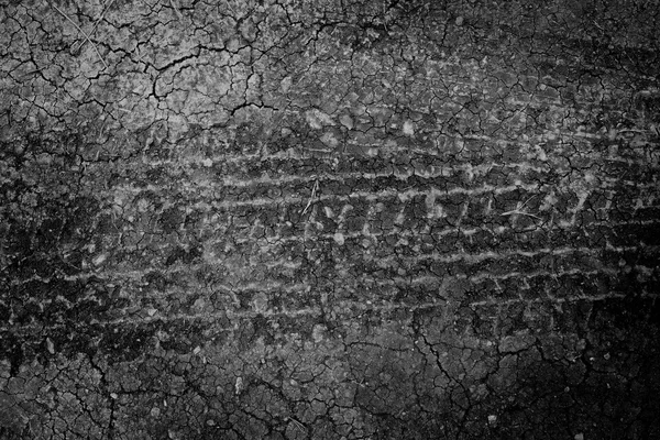 Lastik izleri kuru zemin duvar kağıdı