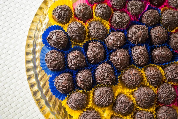 Brezilyalı tugaycılar Brezilya 'dan lezzetli ve çikolatalı bir şeker.