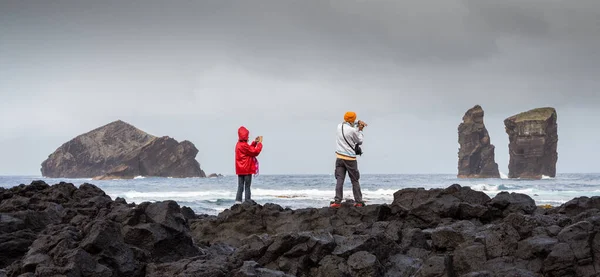 Couple Tourists Photographing Mosteiros Volcanic Beach Sao Miguel Azores Portugal — Stock Photo, Image