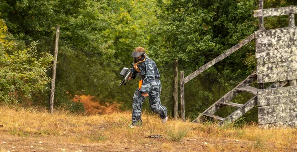 Septiembre 2021 Juego Paintball Día Lluvia Parque Aventura Diverlanhoso Povoa — Foto de Stock