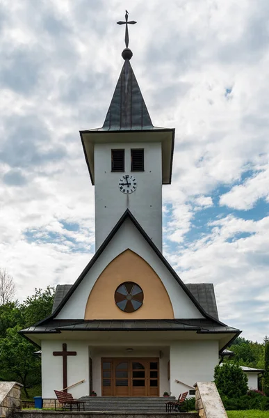 Kostel Matouse Kerk Straatsburg Dorp Blaast Heuvels Van Bile Karpaty — Stockfoto