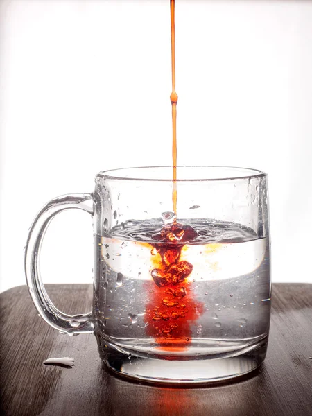 Gla로 붉은 물 드롭 — 스톡 사진