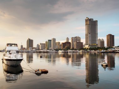 15 Mayıs 2016 Manila Bay Harbour Meydanı