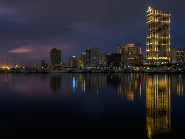 May 15, 2016 Manila Bay at Harbour Square — Stock Photo, Image