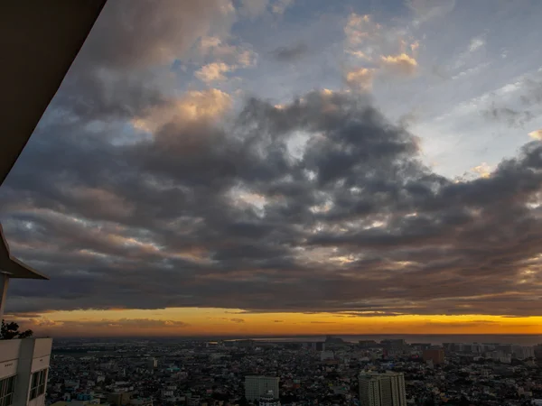 Solnedgång i Manila, Filippinerna — Stockfoto