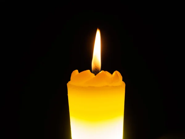 Sarı mum ışığı — Stok fotoğraf