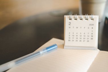 Şubat 2026 Planlama Asgari Masa Takvimi. 2026 Şubat. Planlama, takvim, zaman yönetimi, yeni yıl hedefleri, üretkenlik ve iş örgütü.