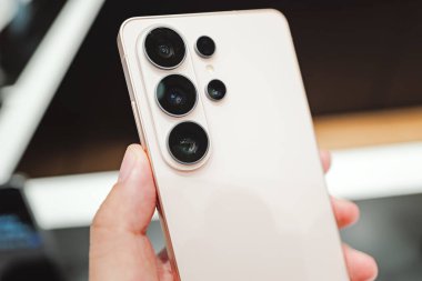 Yeni Samsung Galaksisi S26 Ultra Akıllı Telefon.