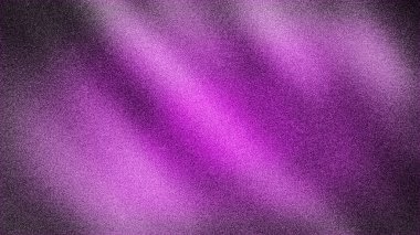 Mor ve morumsu tonlarda köşegen ışık ışınları ve eşsiz taneli dokusuna sahip koyu, soyut bir arkaplan.