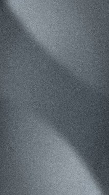 Pürüzsüz gümüş ve gri bir gradyanı olan soyut kumlu dikey arkaplan. Profesyonel afişler ve duvar kağıtları için minimalist metalik desenli arkaplan