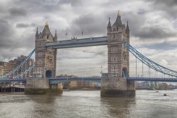 Velká Británie - Londýn - Tower Bridge — Stock fotografie