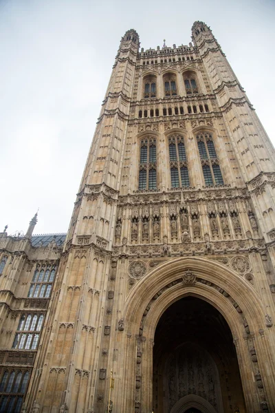 Reino Unido - Londres - El Big Ben y el Palacio de Westminster — Foto de Stock