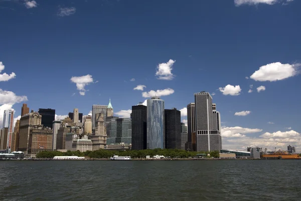 Нью-Йорк - Нижний Манхэттен и финансовый район — стоковое фото
