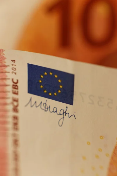 Euro euro not bayrağı