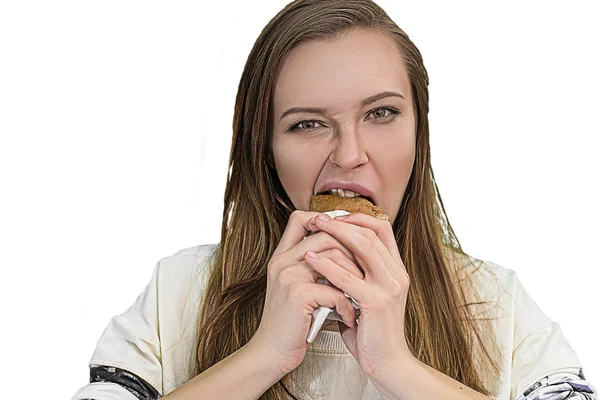 Kvinnan äter välsmakande ohälsosamma burger twisted smörgås — Stockfoto