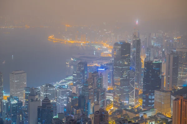 Rascacielos en el puerto de Victoria Hong Kong desde el pico —  Fotos de Stock