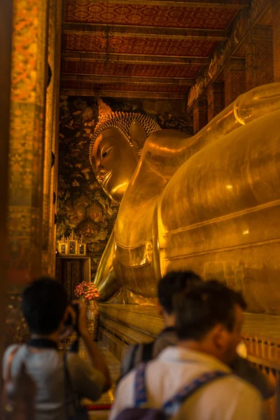 Bangkok Tayland Tapınağı'nda Buda heykeli — Stok fotoğraf