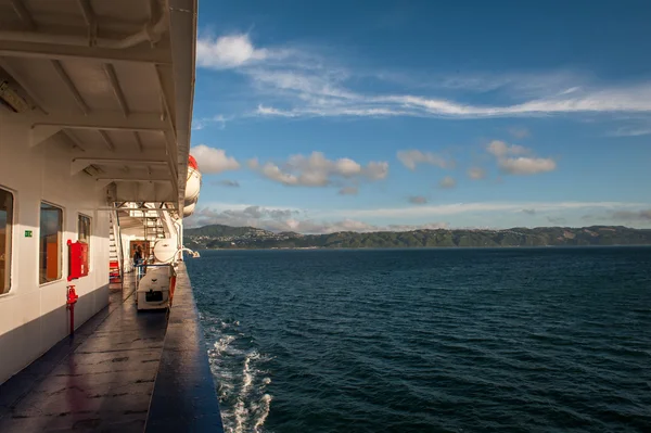 Ferry van Wellington naar Picton (Nieuw-Zeeland) — Stockfoto