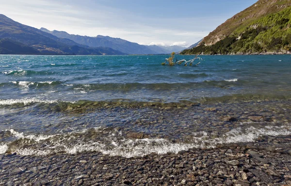 Lac Wanaka, situé dans la région d'Otago en Nouvelle-Zélande — Photo