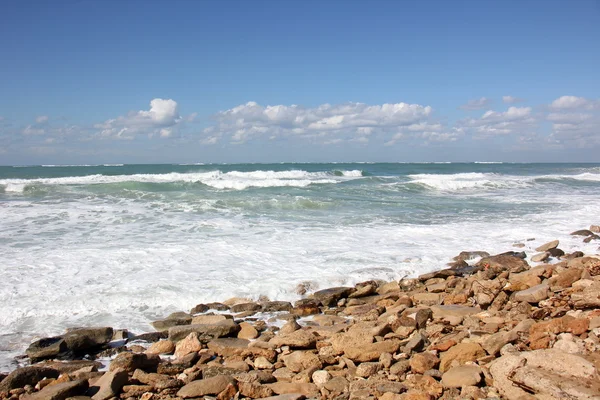 Piedras en la orilla del mar —  Fotos de Stock