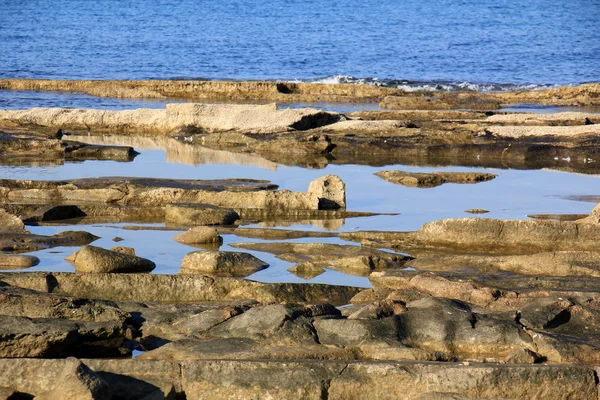 Stenen aan de kust — Stockfoto