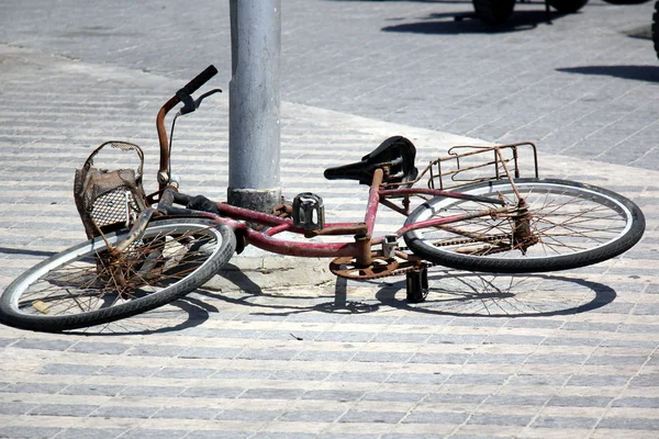 自行车-轮式车辆 — 图库照片