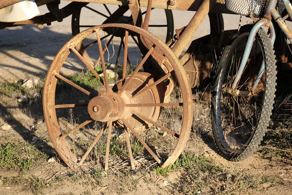 Bicicleta - vehículo de ruedas — Foto de Stock