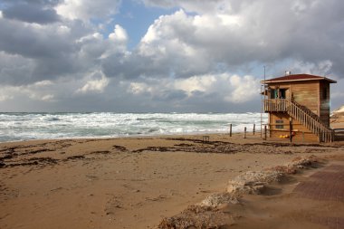 Akdeniz kıyısında