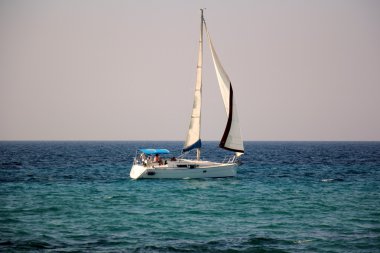 kendinden tahrikli ve kendinden tahrikli kayan yapısı