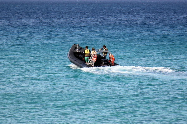kendinden tahrikli ve kendinden tahrikli kayan yapısı