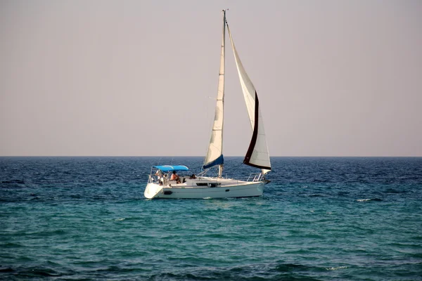 kendinden tahrikli ve kendinden tahrikli kayan yapısı