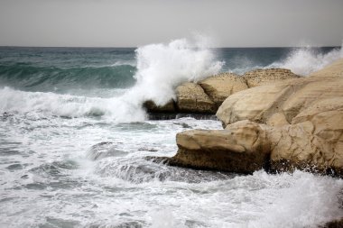Akdeniz kıyısında