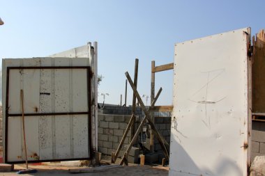 Gate - geçit duvar veya çit