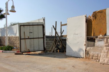 Gate - geçit duvar veya çit