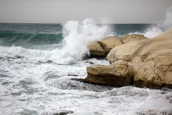 Tempête sur la mer Méditerranée — Photo