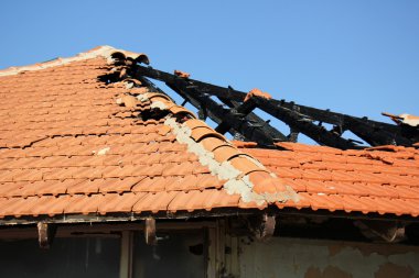 Bir bina veya çatı kaplama