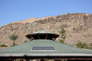 Bir bina veya çatı kaplama